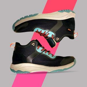 Women's Teva Gateway Grid Mid Boots | Color Blue | Size 9